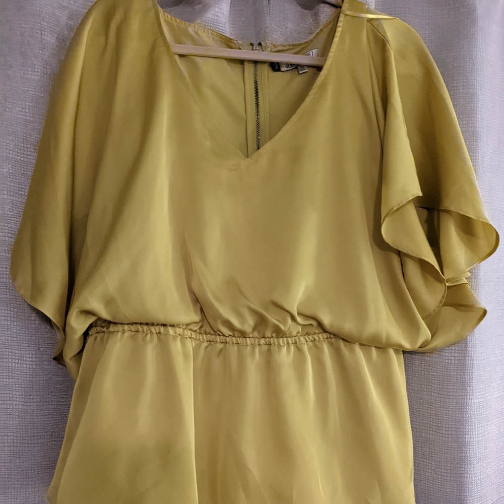 Flowy Chartreuse Top XL